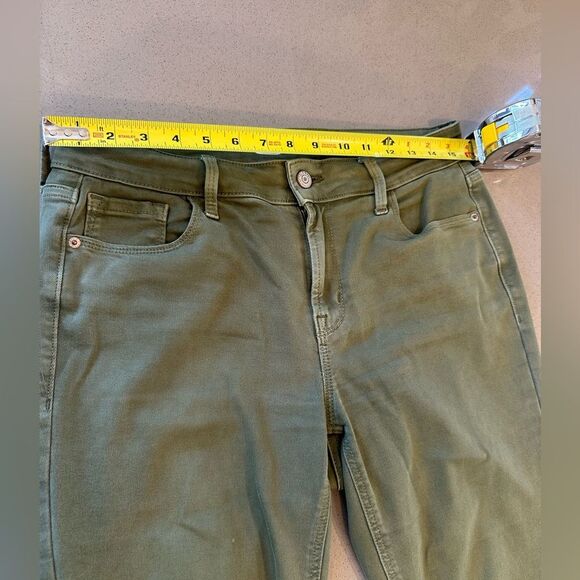 Old Navy Women's Rockstar Super Skinny Mid Rise Olive Green Color Jeans Size 10 - Picture 9 of 11